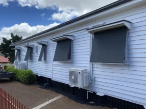 Outdoor Blinds – Auto Roll up