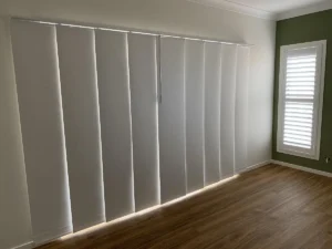 Panel Blind